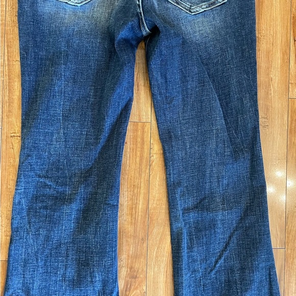 BKE Women’s Blue Payton Mid Rise Boot Cut Jeans Size 28 x 32 - Picture 11 of 15